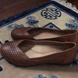 Dansko leather pumps